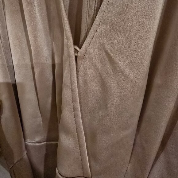 Babaton Stanley silk dress - Picture 4 of 5